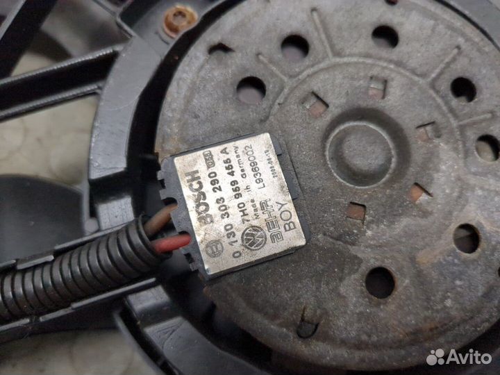 Вентилятор радиатора Volkswagen Transporter 5