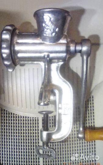 Мясорубка механическая, 65 года, советская, Касли