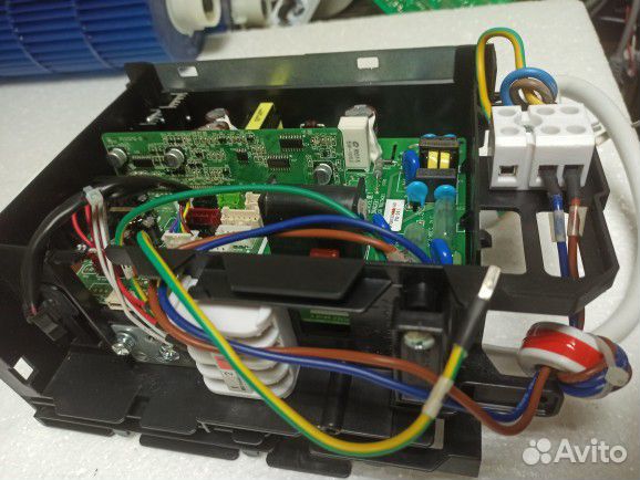 AVS-07urcsaa внутренний блок VRF-системы