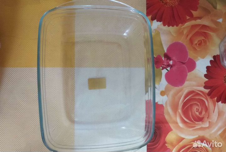 Стеклянная форма для запекания с крышкой