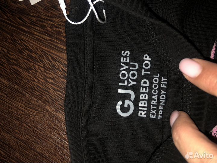 Кофта для девочки новая GJ