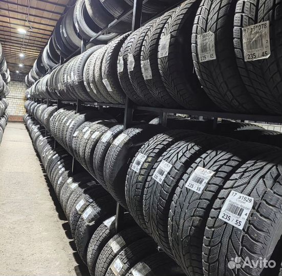 Nokian Tyres Hakkapeliitta R2 245/45 R18 100M