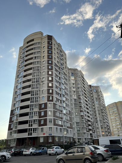 3-к. квартира, 92 м², 11/16 эт.