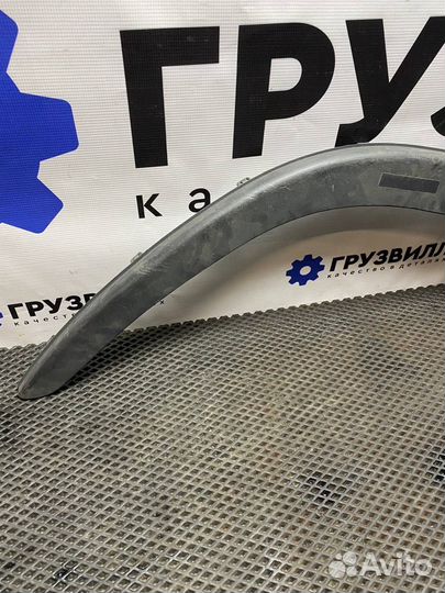 Расширитель (накладка) колесной арки левый Volvo