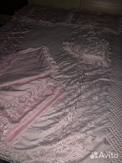 Комплект в спальню 7 предметов