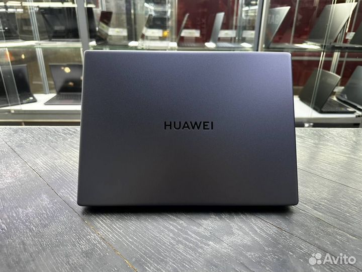 Новый ноутбук Huawei MateBook 14 i5/16/512