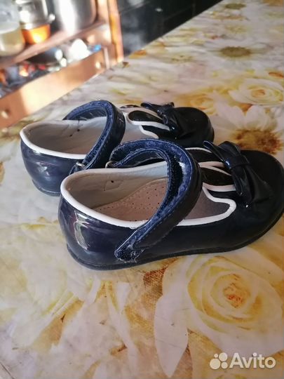 Туфли девочке 23 размер