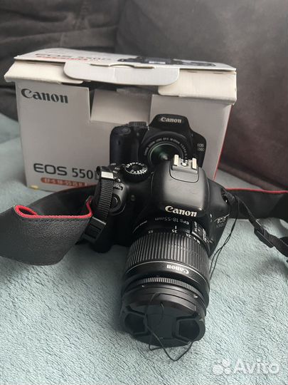 Зеркальный фотоаппарат canon 550d