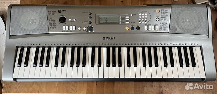 Синтезатор yamaha psr r300