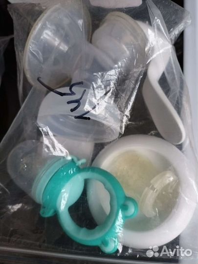 Молокоотсос avent