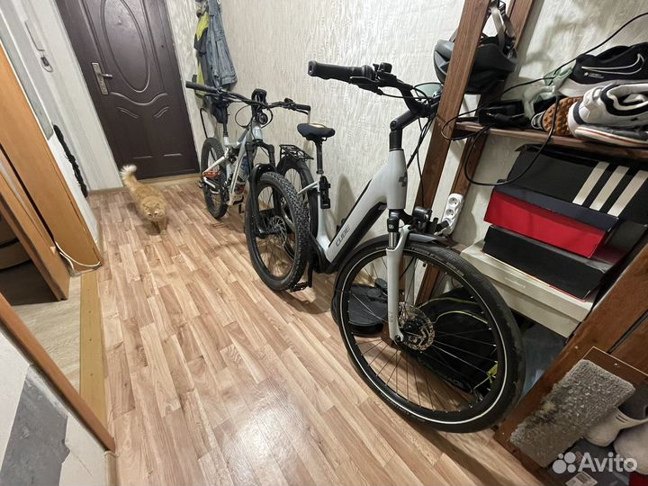 Электровелосипед Cube Supreme