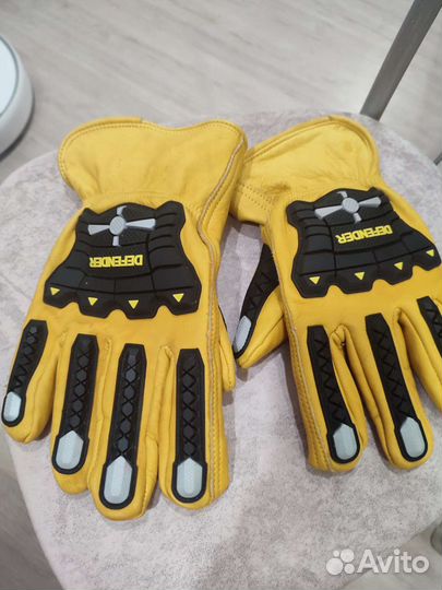 Противоударные перчатки