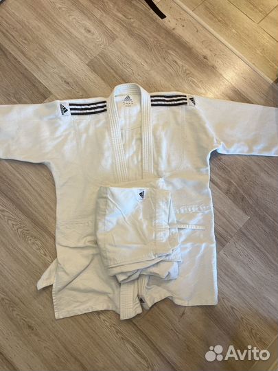 Кимоно для дзюдо adidas