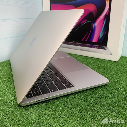 Ноутбук apple Macbook Pro 13 2022 M2 TouchBar