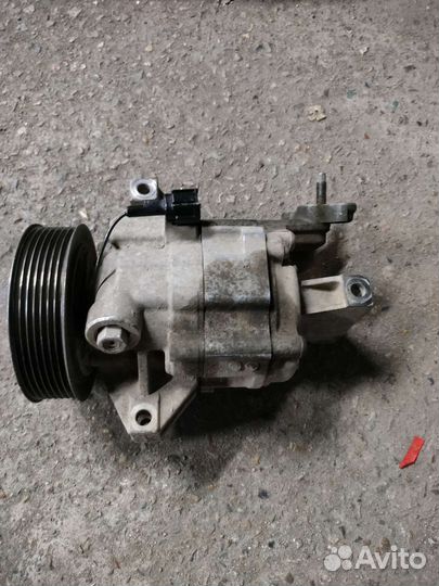 Компрессор кондиционера Ниссан тиида