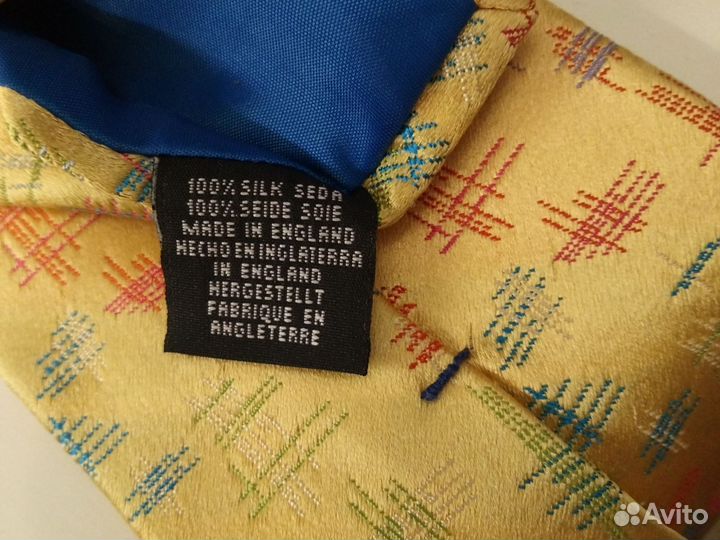 Галстук мужской шелковый в прекрасном состоянии