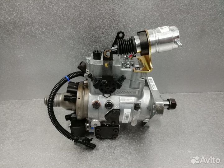 Топливный насос Джон Дир RE555151, DZ119928