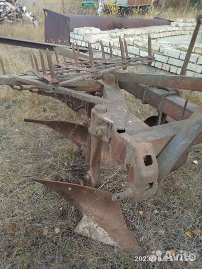 Плуг плн 3-35, 1986