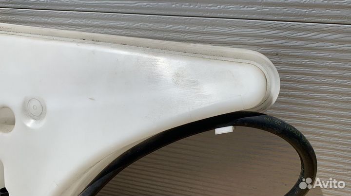 Бачок омывателя bmw e92 e93 бачок е92 е93