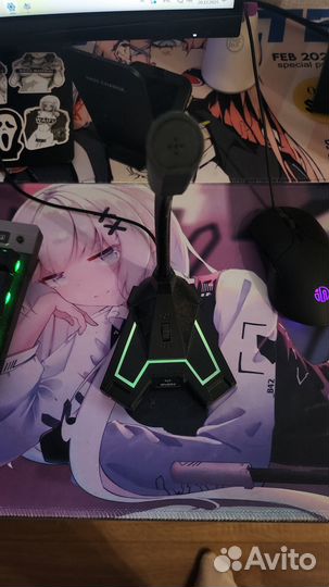 Игровой компьютер с двумя мониторами RTX4060