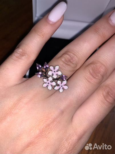Серебряное кольцо
