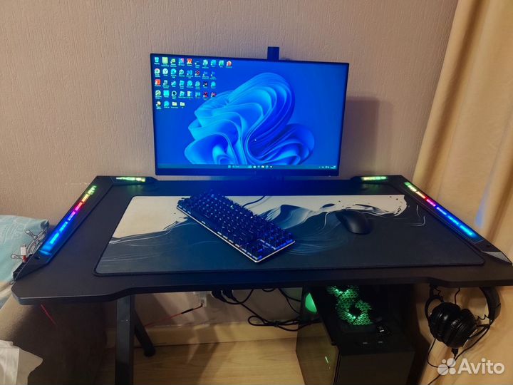 Стол компьютерный Defender Electro