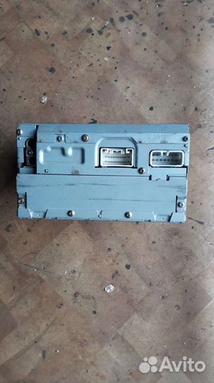 Магнитола toyota 86120-2B690. Читайте содержание