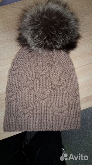 Продам вязаную шапку ручной работы,шерсть альпака