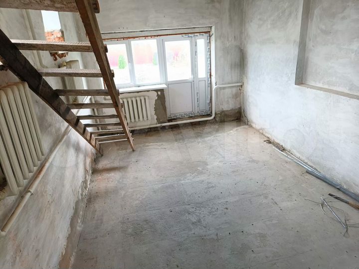 Дом 359 м² на участке 11 сот.