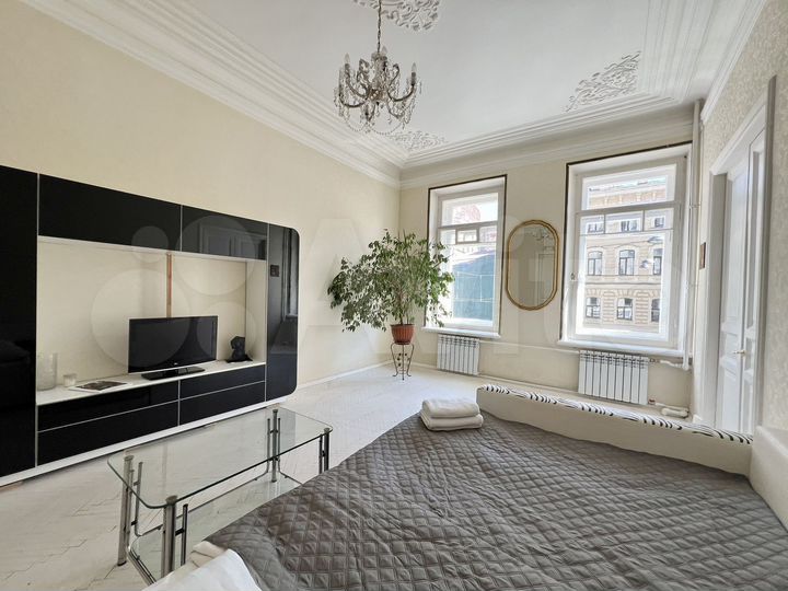 3-к. квартира, 85 м², 2/4 эт.