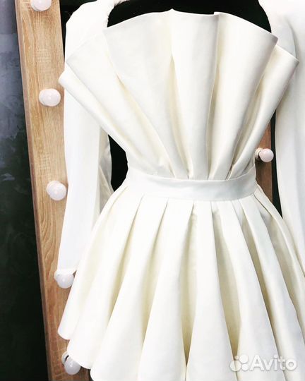 Швея-дизайнер, модельер