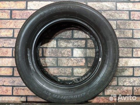 Yokohama BluEarth E70 215/60 R16