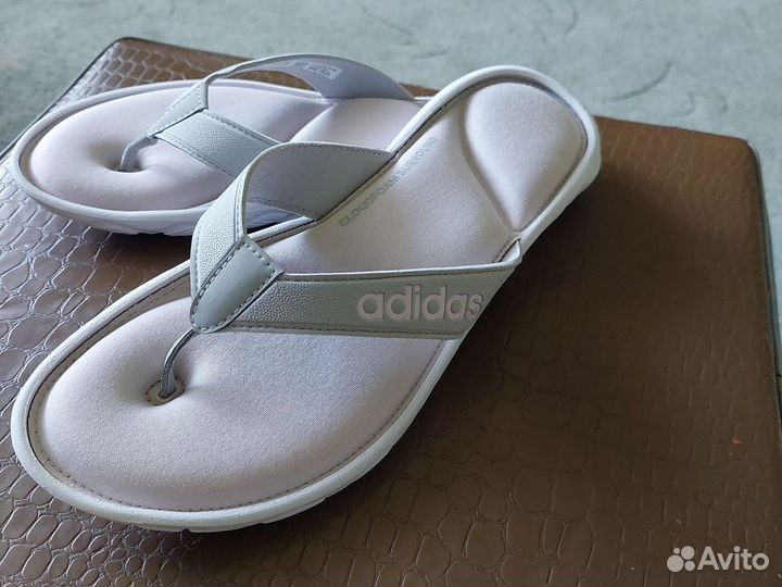 Сланцы женские adidas 38