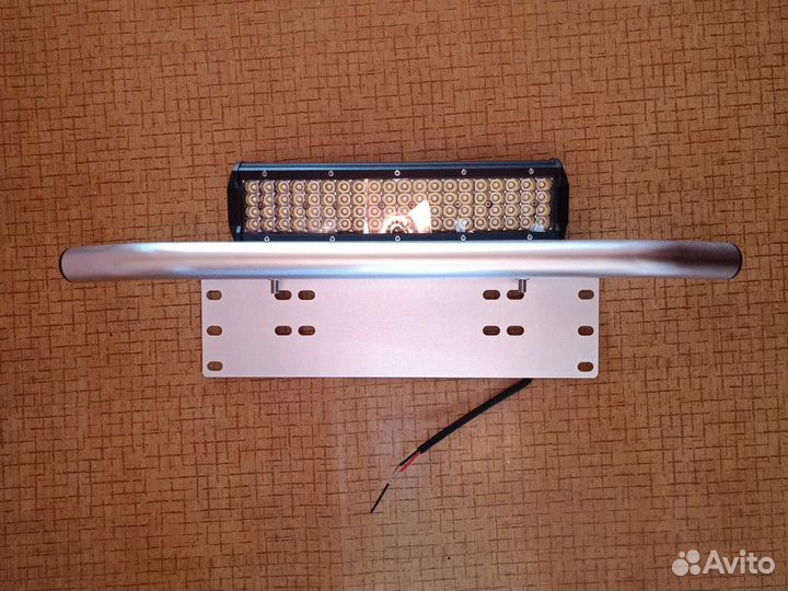 Автомобильный прожектор