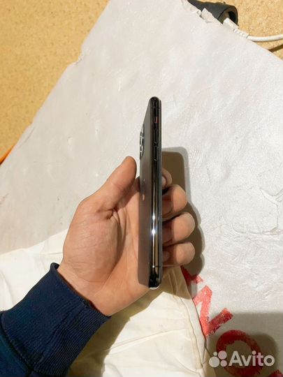 iPhone 11 Pro, 256 ГБ