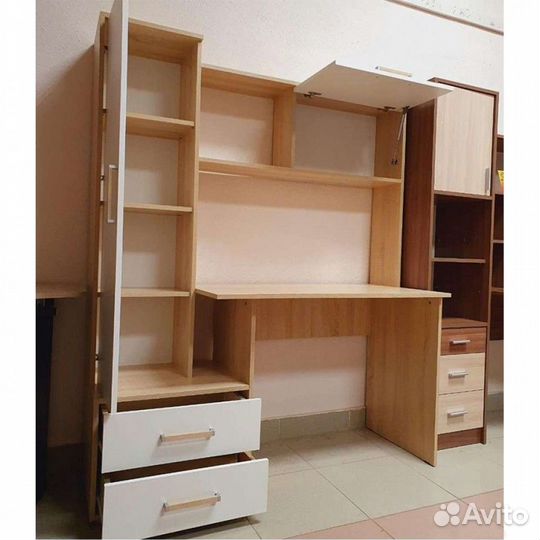 Стол компьютерный Квартет 9