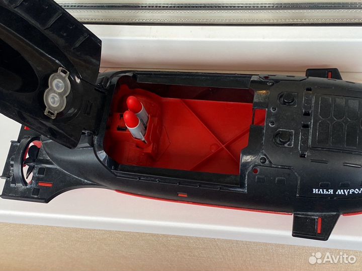 Подводная лодка игрушка