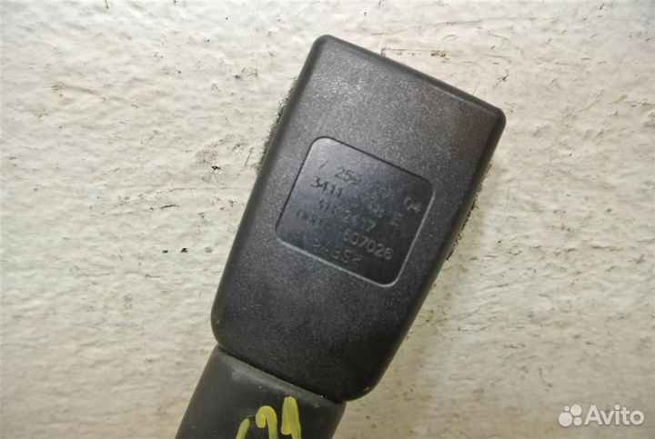 Ответная часть ремня безопасности BMW 1-серия F20