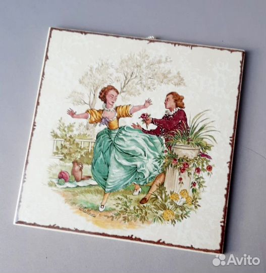Винтажный изразец. Галантная пара. Италия
