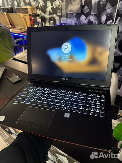 Msi ноутбук на доставку (1585 DE)