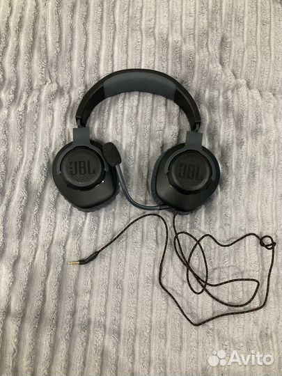 Проводные наушники jbl