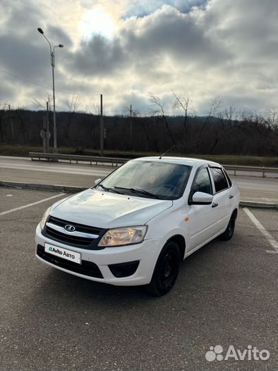 LADA Granta 1.6 МТ, 2015, 297 000 км