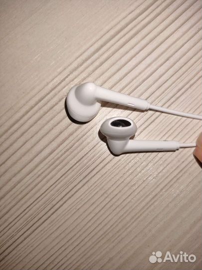 Наушники новые белые ugreen разъем type-c