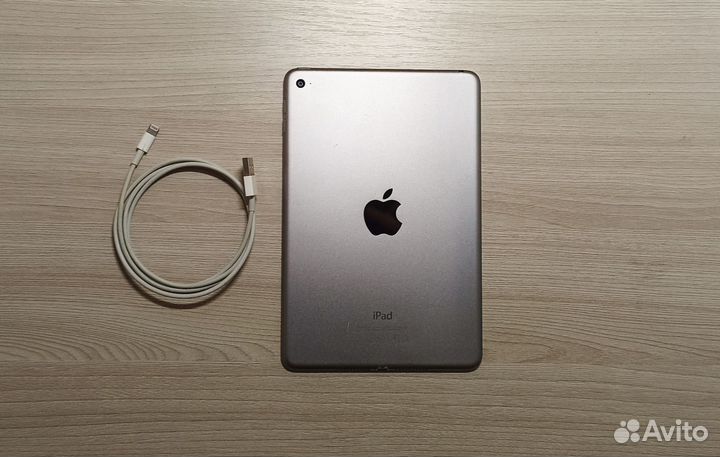 iPad mini 4 128gb