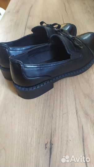 Лоферы женские 37 размер