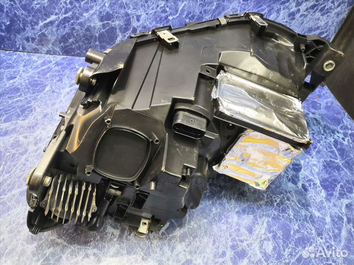 Фара Mercedes W166 W292 C292 Мерседес в166 х166