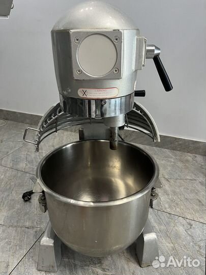 Планетарный Миксер food mixer b20(20 литров)