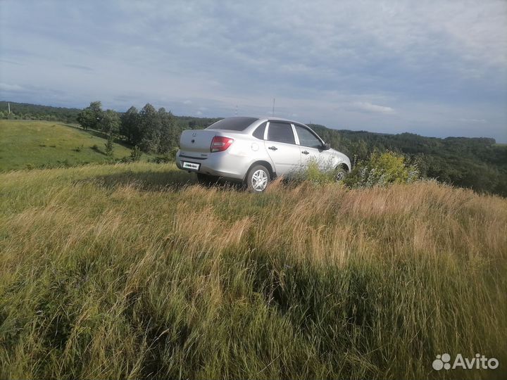 LADA Granta 1.6 МТ, 2012, 195 000 км