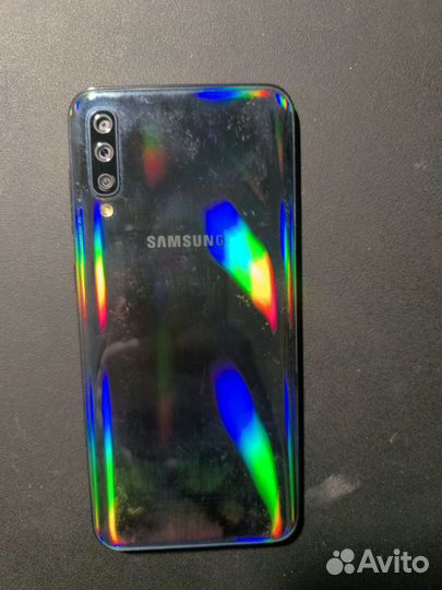 Samsung Galaxy A50, 4/64 ГБ