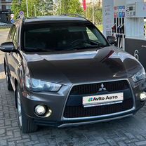 Mitsubishi Outlander 2.4 CVT, 2010, 170 000 км, с пробегом, цена 1 650 000 руб.